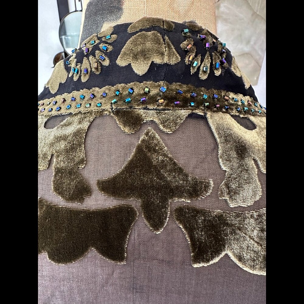HALE BOB cut velvet sheer top - Picture 4 of 11